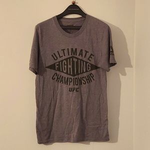 Official UFC grey tshirt – Small
